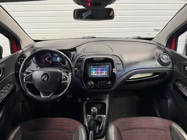 Renault Captur view 2