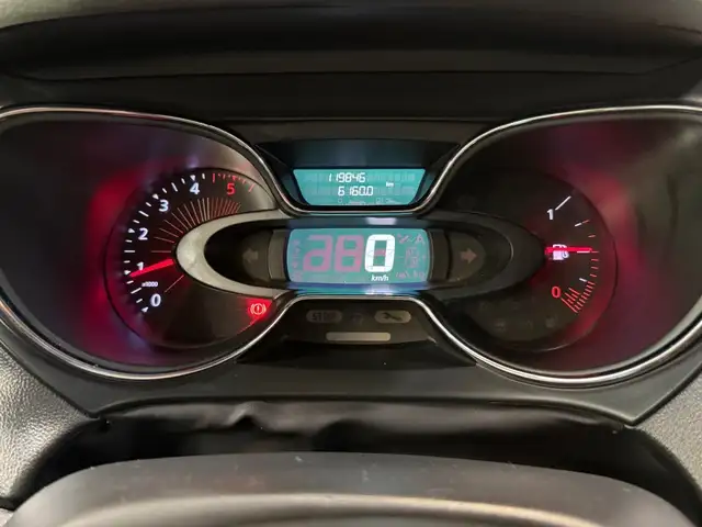Renault Captur view 14