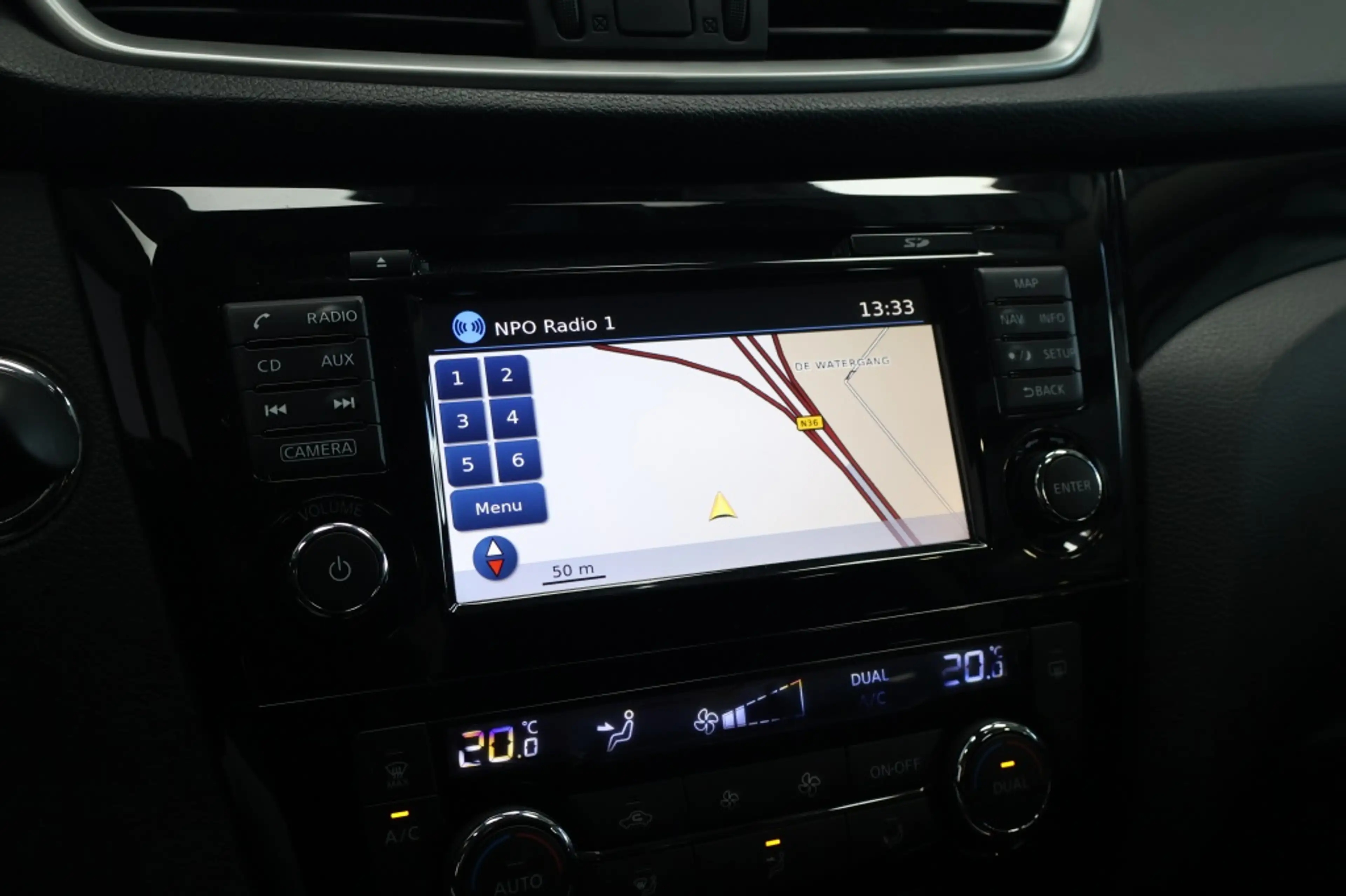 Nissan Qashqai 1.2 N-Connecta | 360 Camera | Navigatie | Cruise | — photo 18