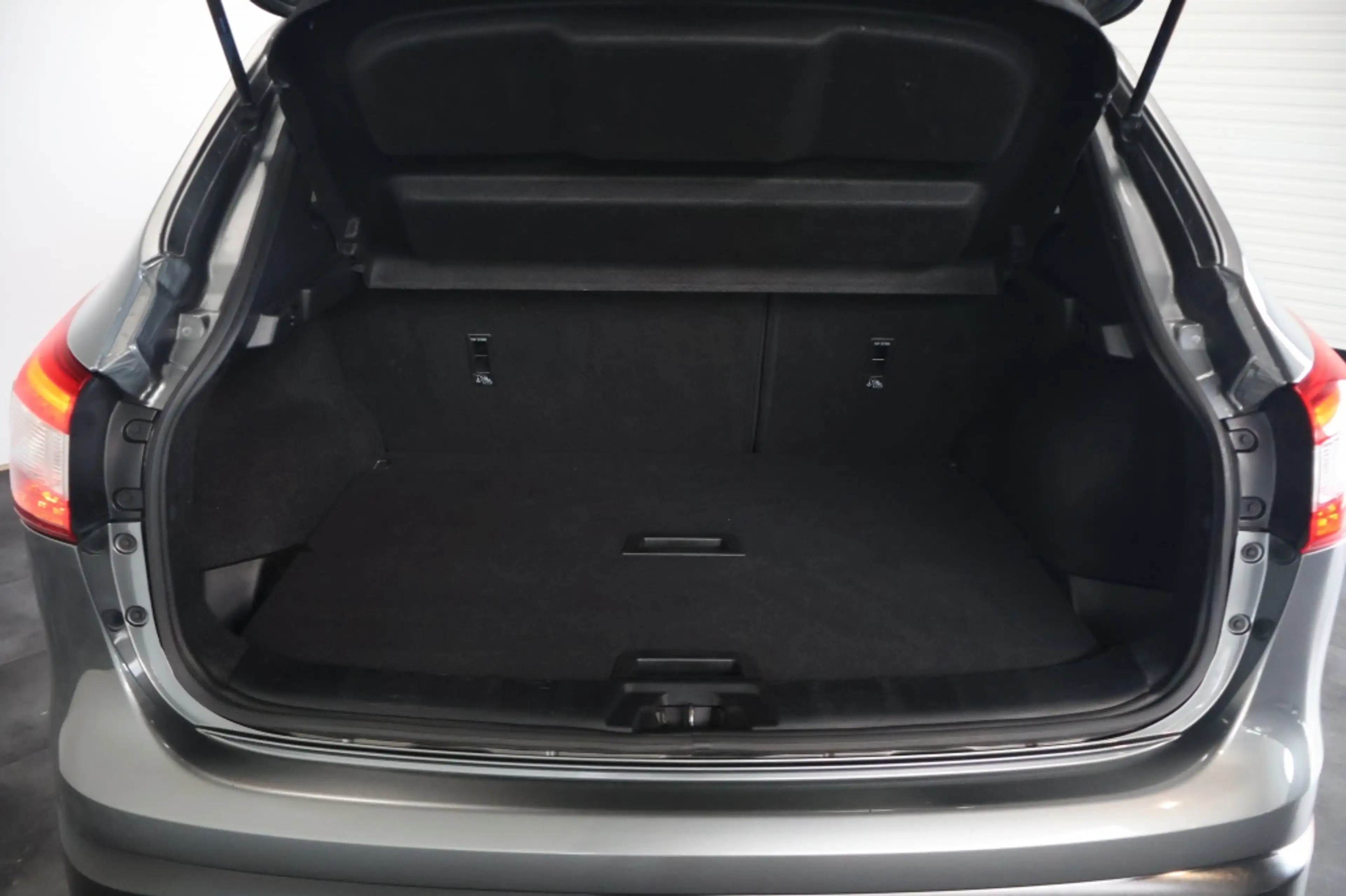Nissan Qashqai 1.2 N-Connecta | 360 Camera | Navigatie | Cruise | — photo 11