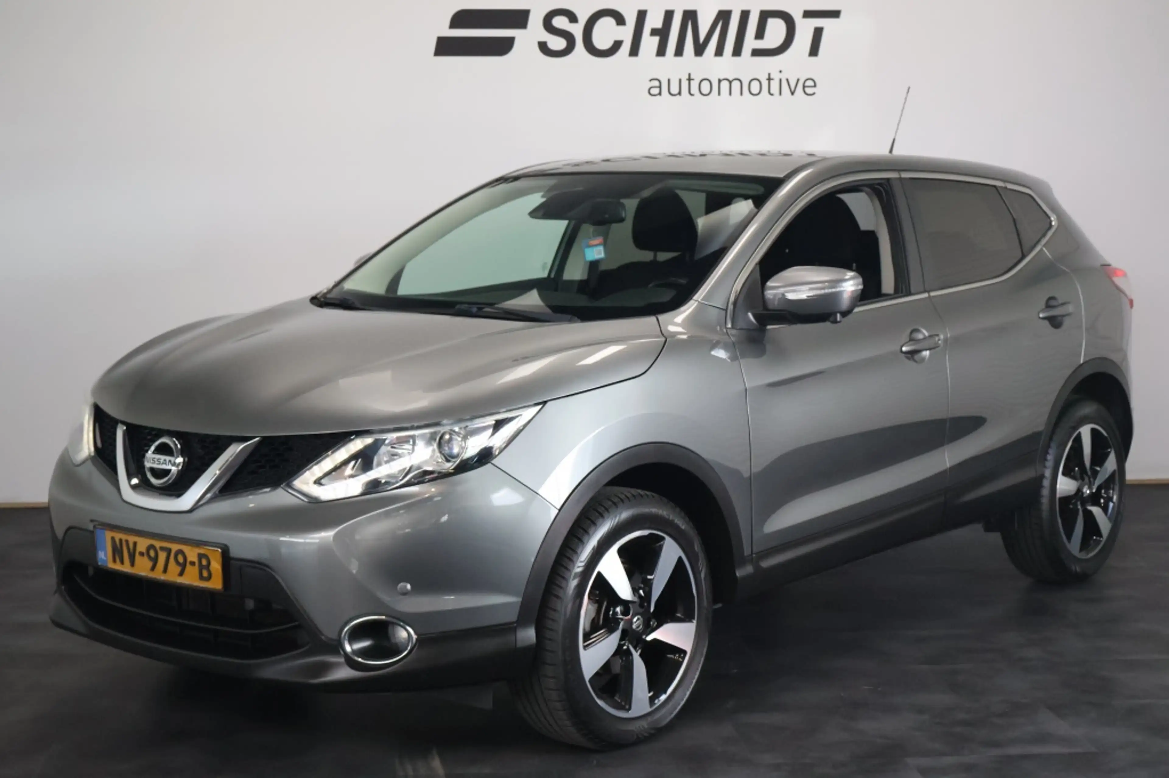 Nissan Qashqai 1.2 N-Connecta | 360 Camera | Navigatie | Cruise |