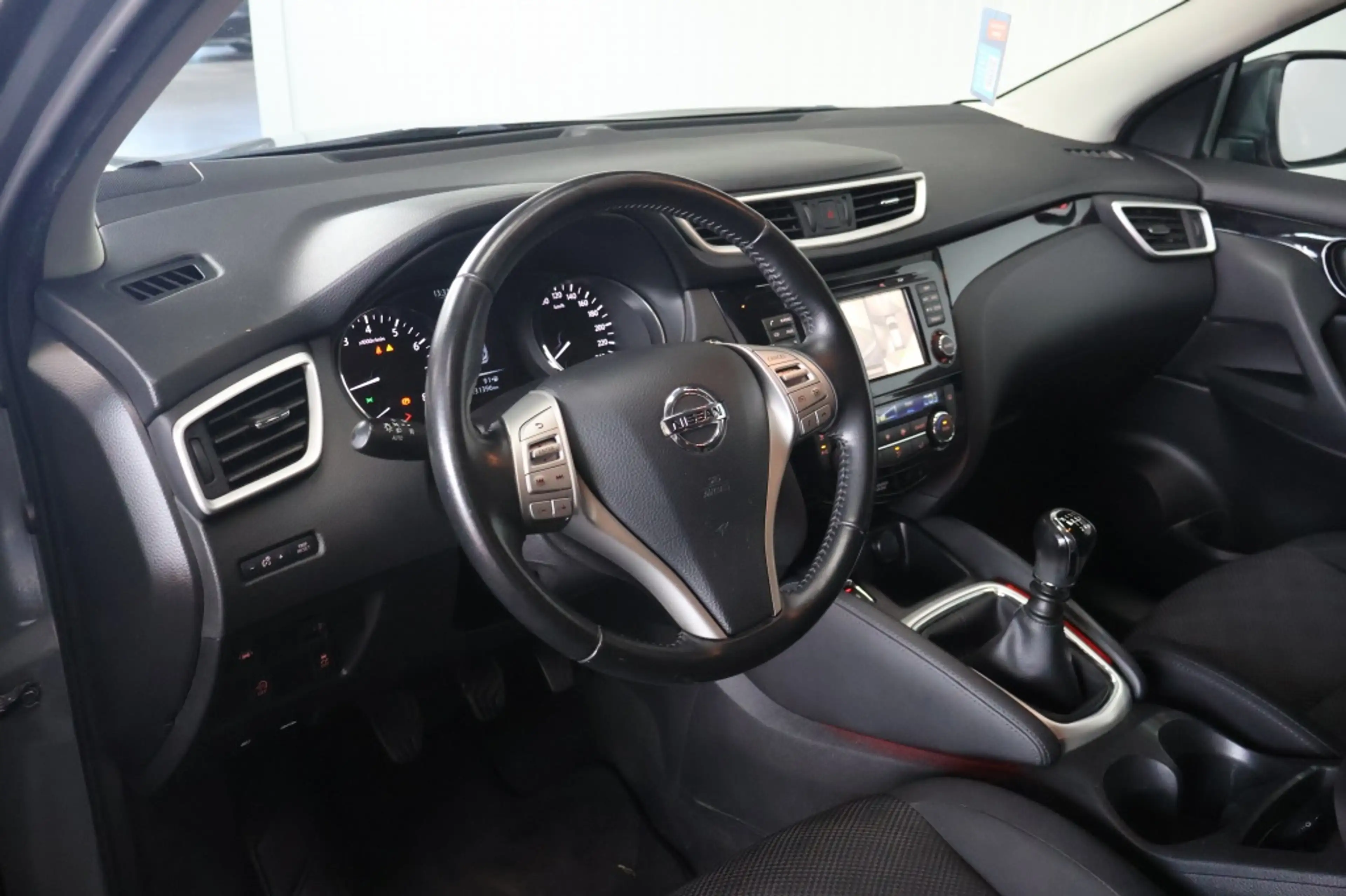 Nissan Qashqai 1.2 N-Connecta | 360 Camera | Navigatie | Cruise | — photo 2