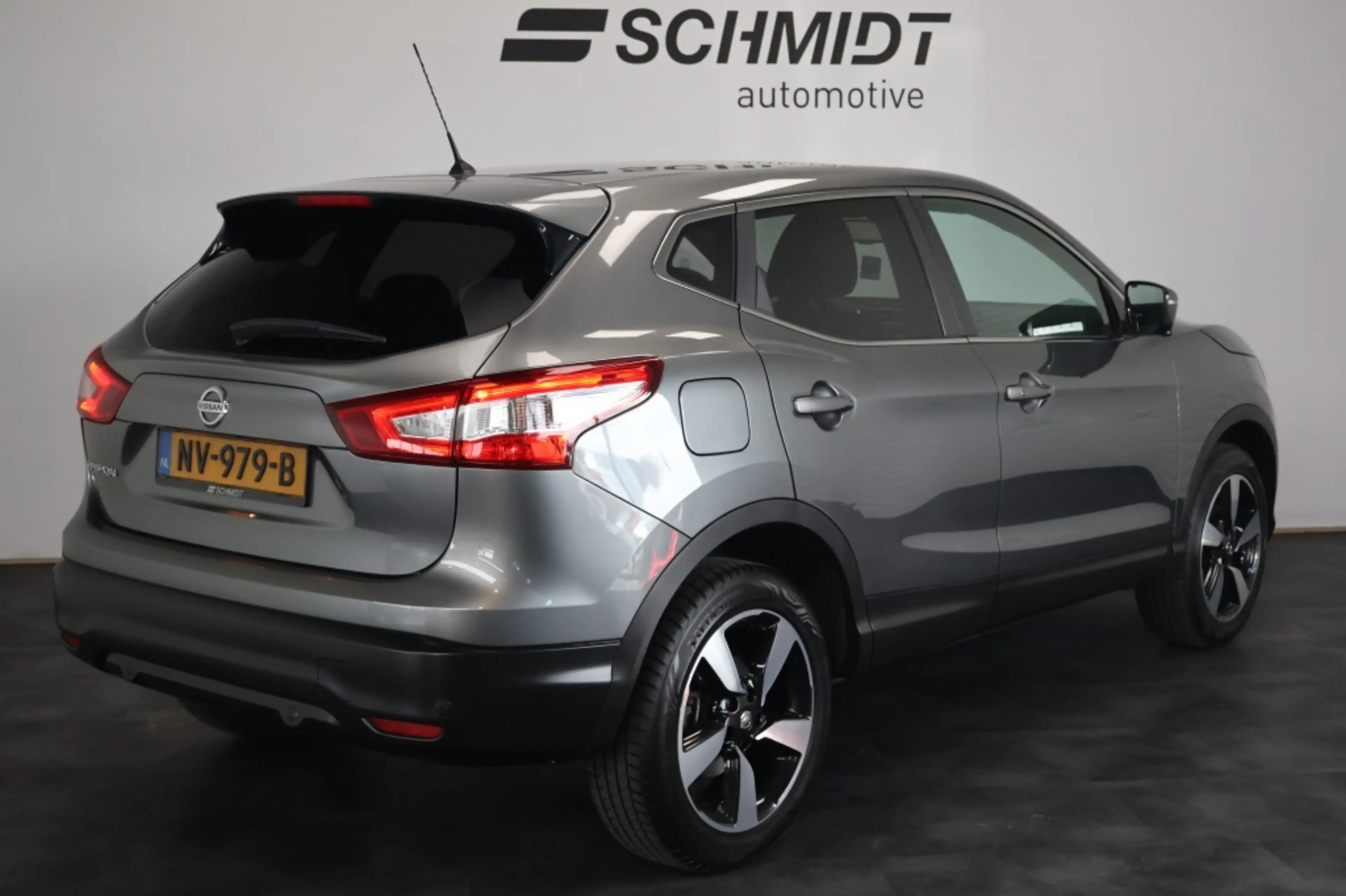Nissan Qashqai 1.2 N-Connecta | 360 Camera | Navigatie | Cruise | — photo 3