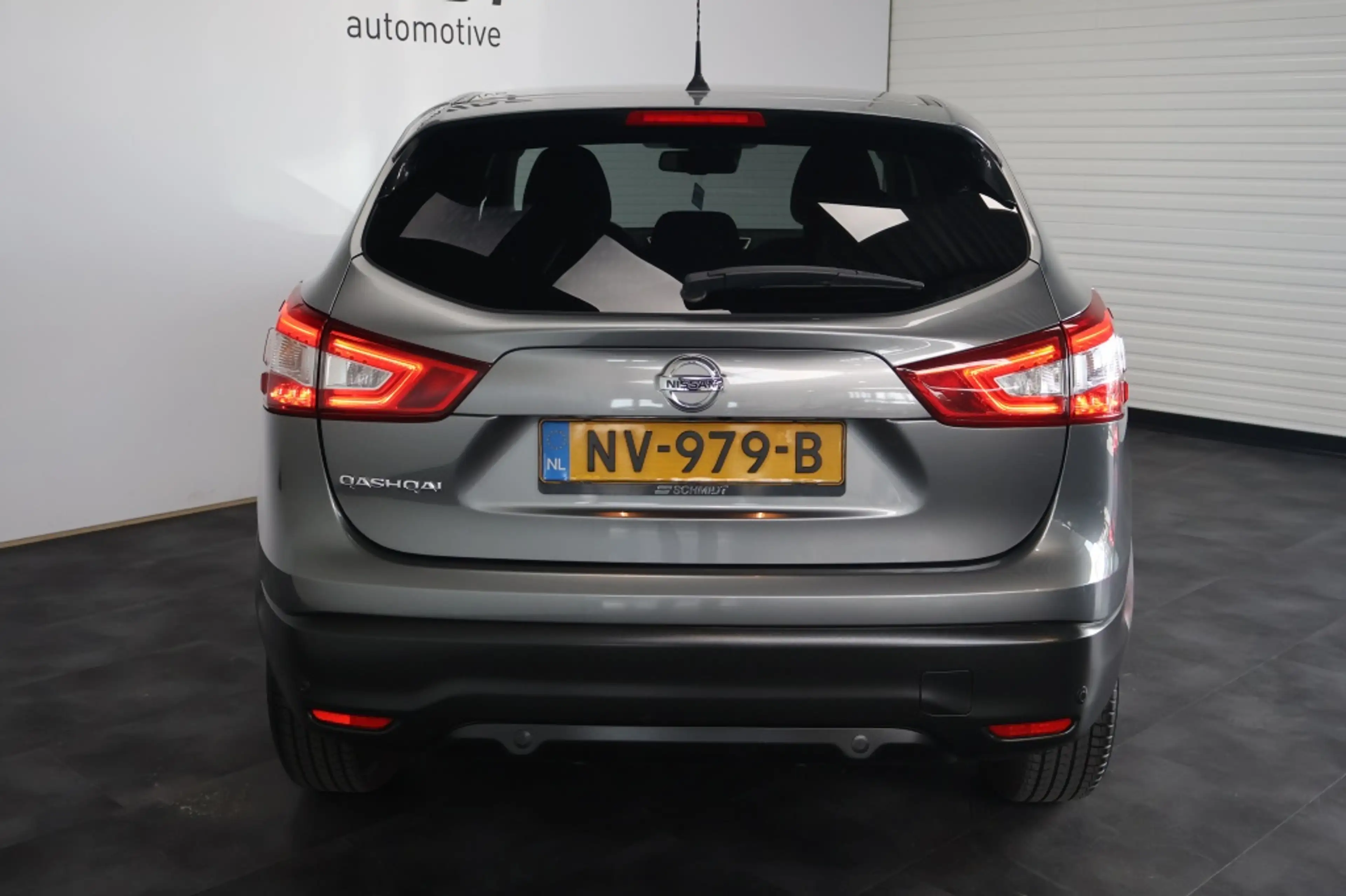 Nissan Qashqai 1.2 N-Connecta | 360 Camera | Navigatie | Cruise | — photo 6