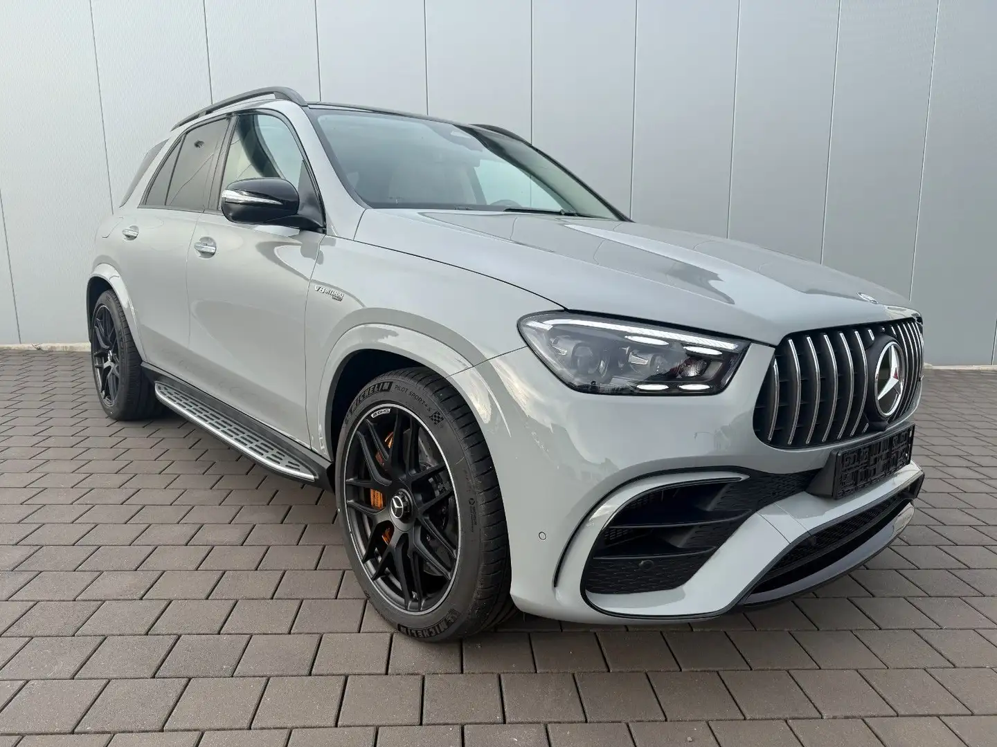 Mercedes-Benz GLE 63 AMG GLE 63 S AMG 4Matic+ CERAMIC BRAKE/CARBON/VOLL Grau - 1