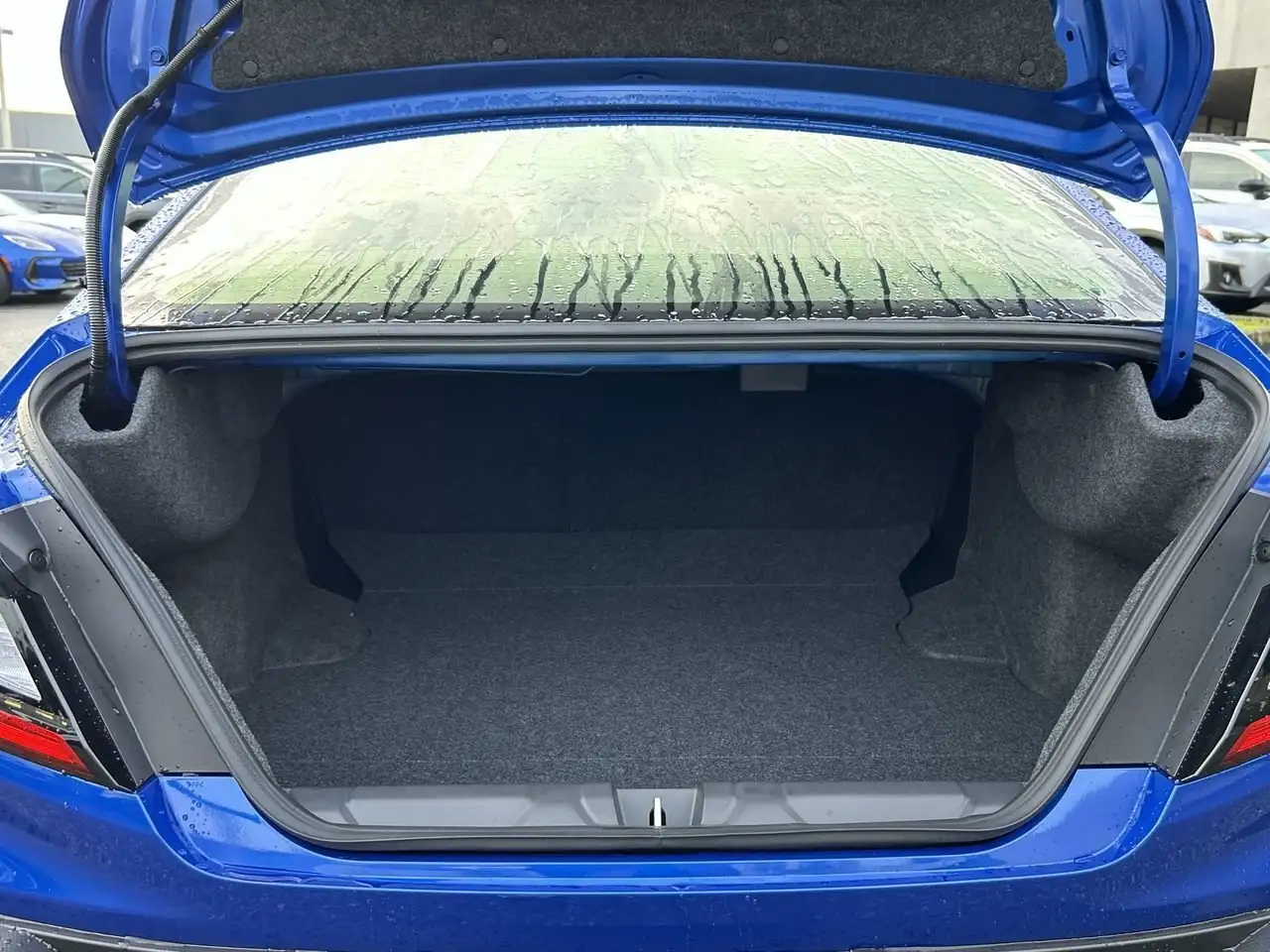 Subaru WRX снимка Subaru WRX