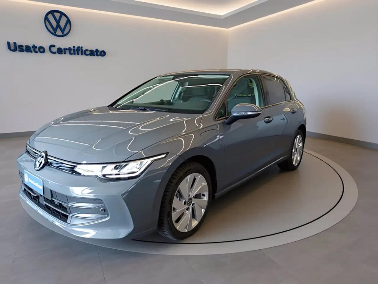 Volkswagen Golf 2026
