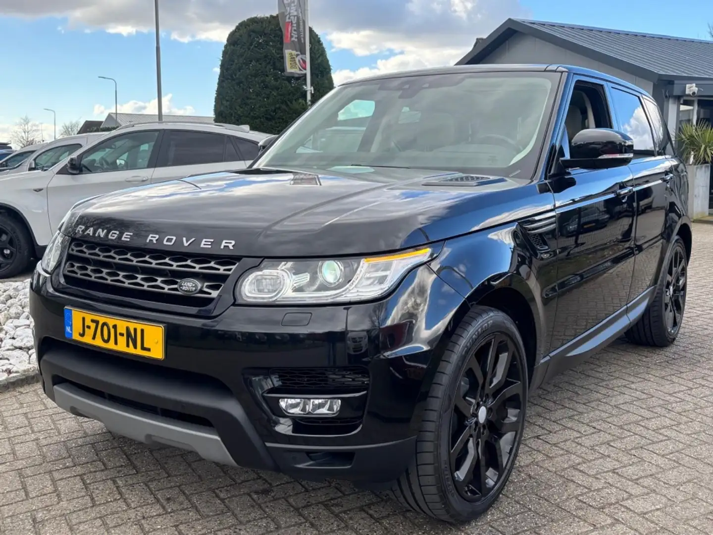 Land Rover Range Rover Sport 3.0 TDV6 Zwart 2017 Panodak 22" Zwart - 1