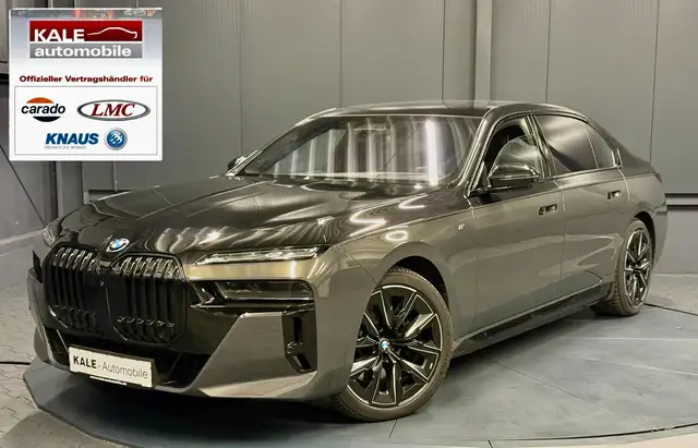 BMW i7 xDrive 60 M-Sport*Individual*Bi-Color*TV*SkyLounge