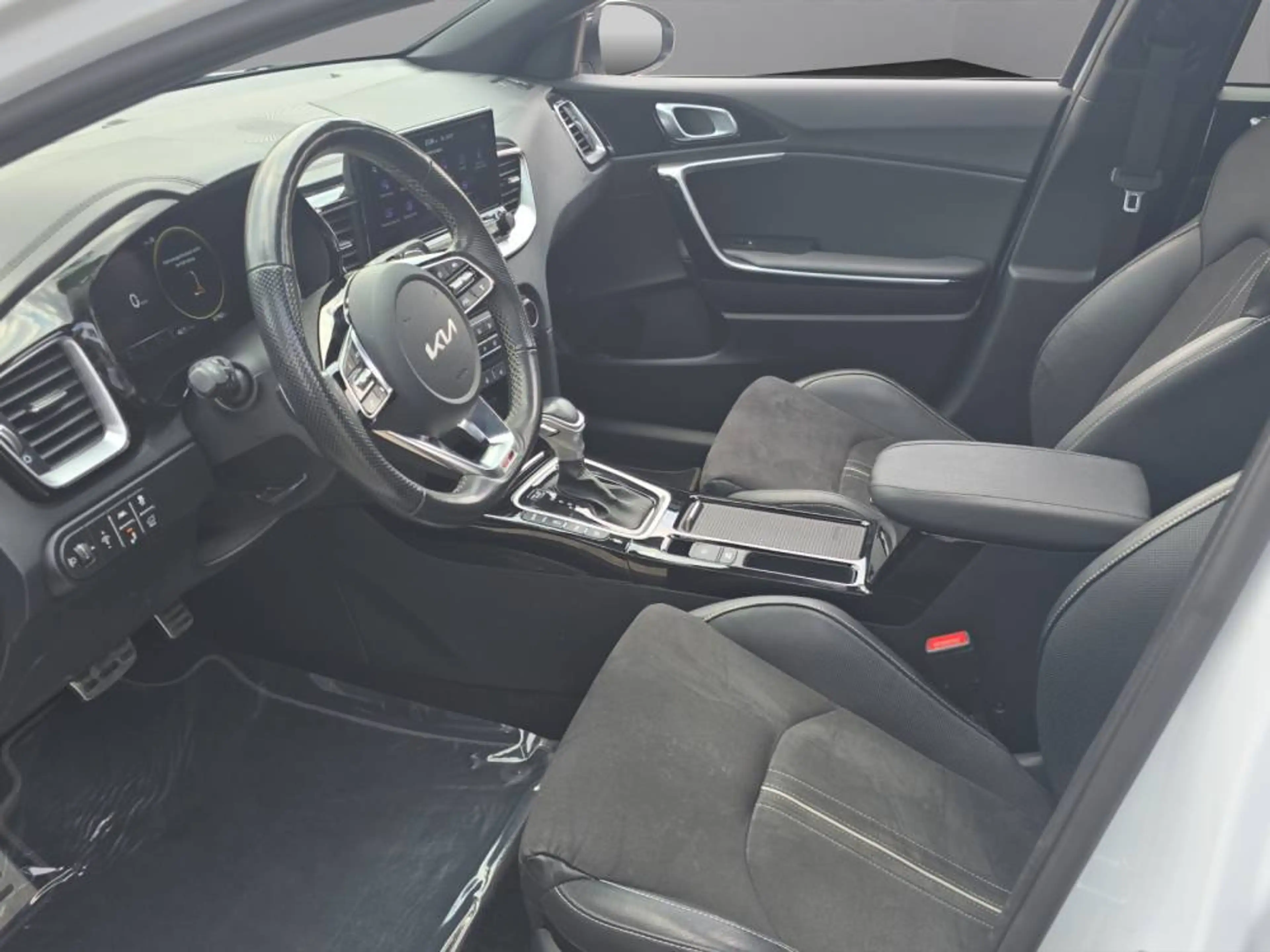 Kia ProCeed / pro_cee'd PROCEED 1.5T DCT GT-LINE |1.HAND|PANO|E-SITZE|LED| — photo 14