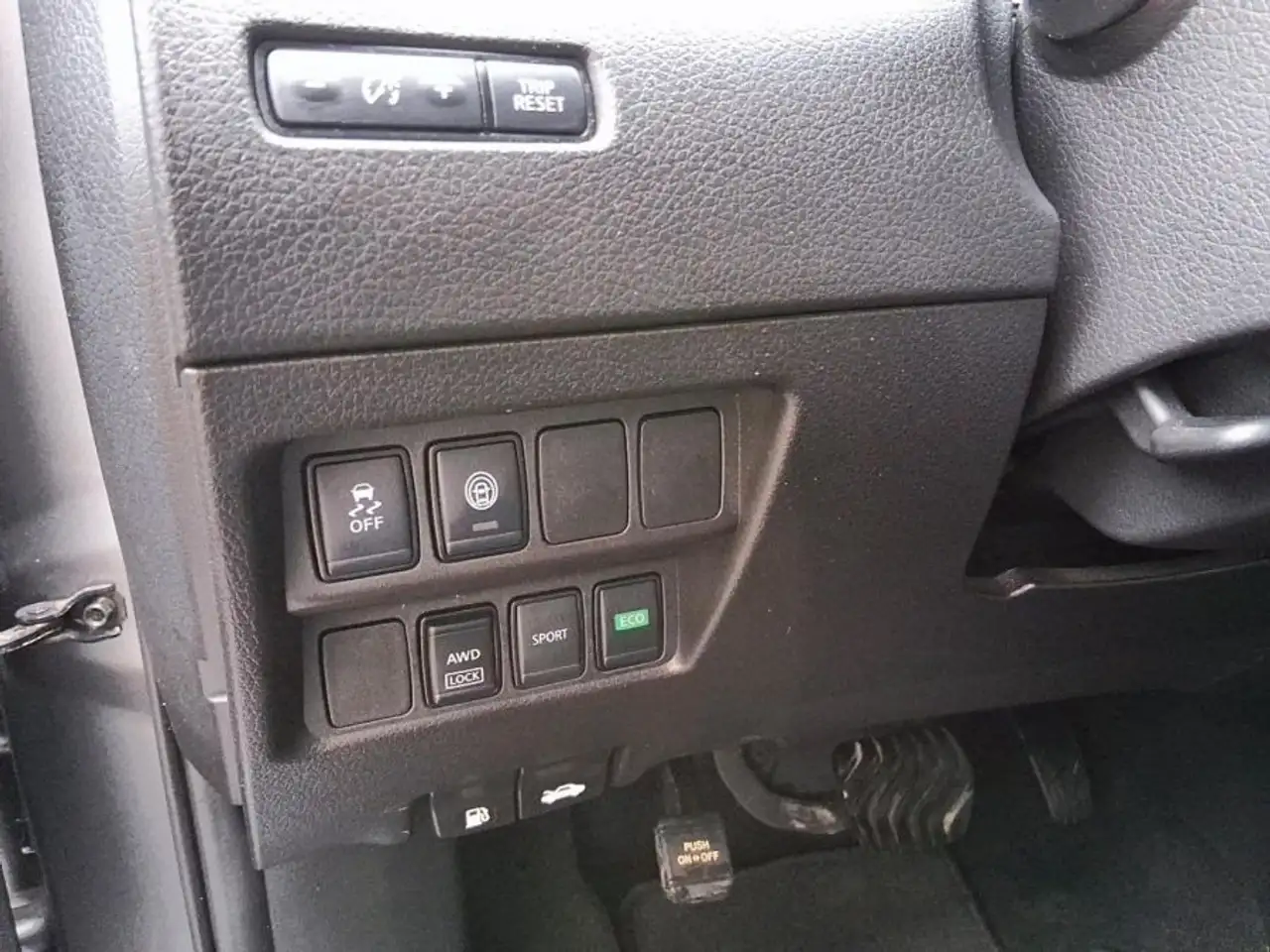 Nissan Qashqai снимка Nissan Qashqai