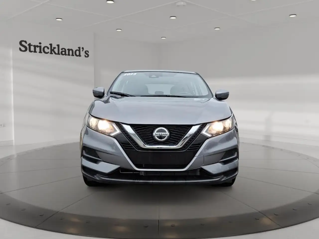 Nissan Qashqai снимка Nissan Qashqai