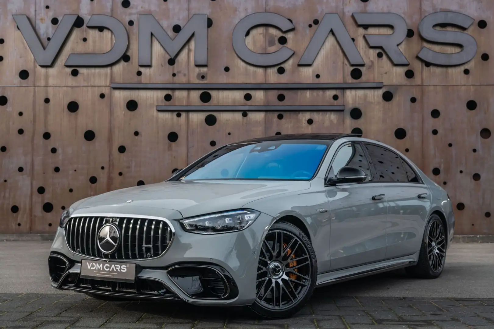Mercedes-Benz S 63 AMG S E-Perf. 4M+ L Ed. 1 *KERAMIK*REAR-ENT Gris - 1