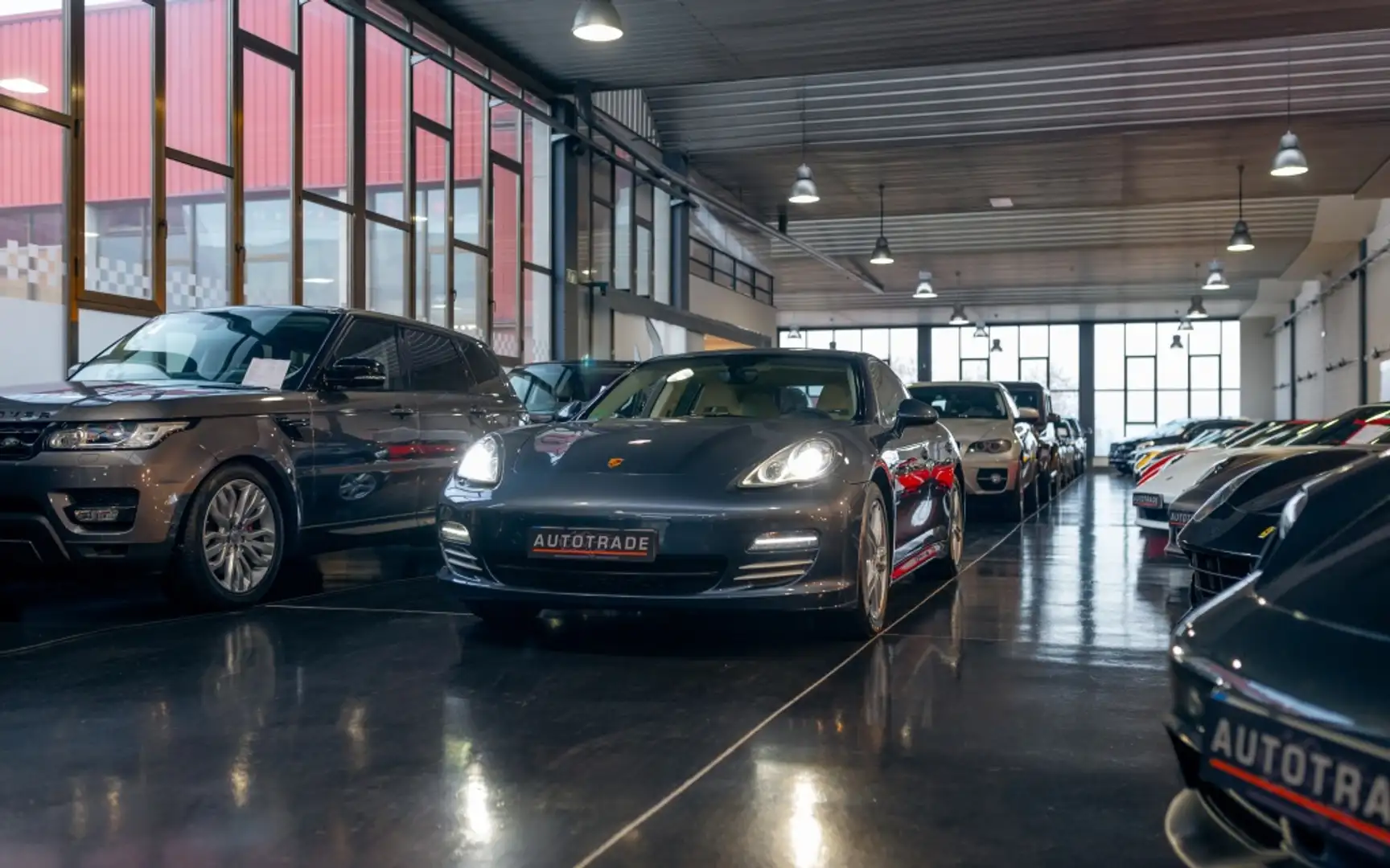 Porsche Panamera 4S Aut. Blau - 1