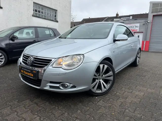 Volkswagen Eos EOS 2.0 TDI INDIVIDUAL-PANO-NAVI-AUTOM-LEDER-ALU