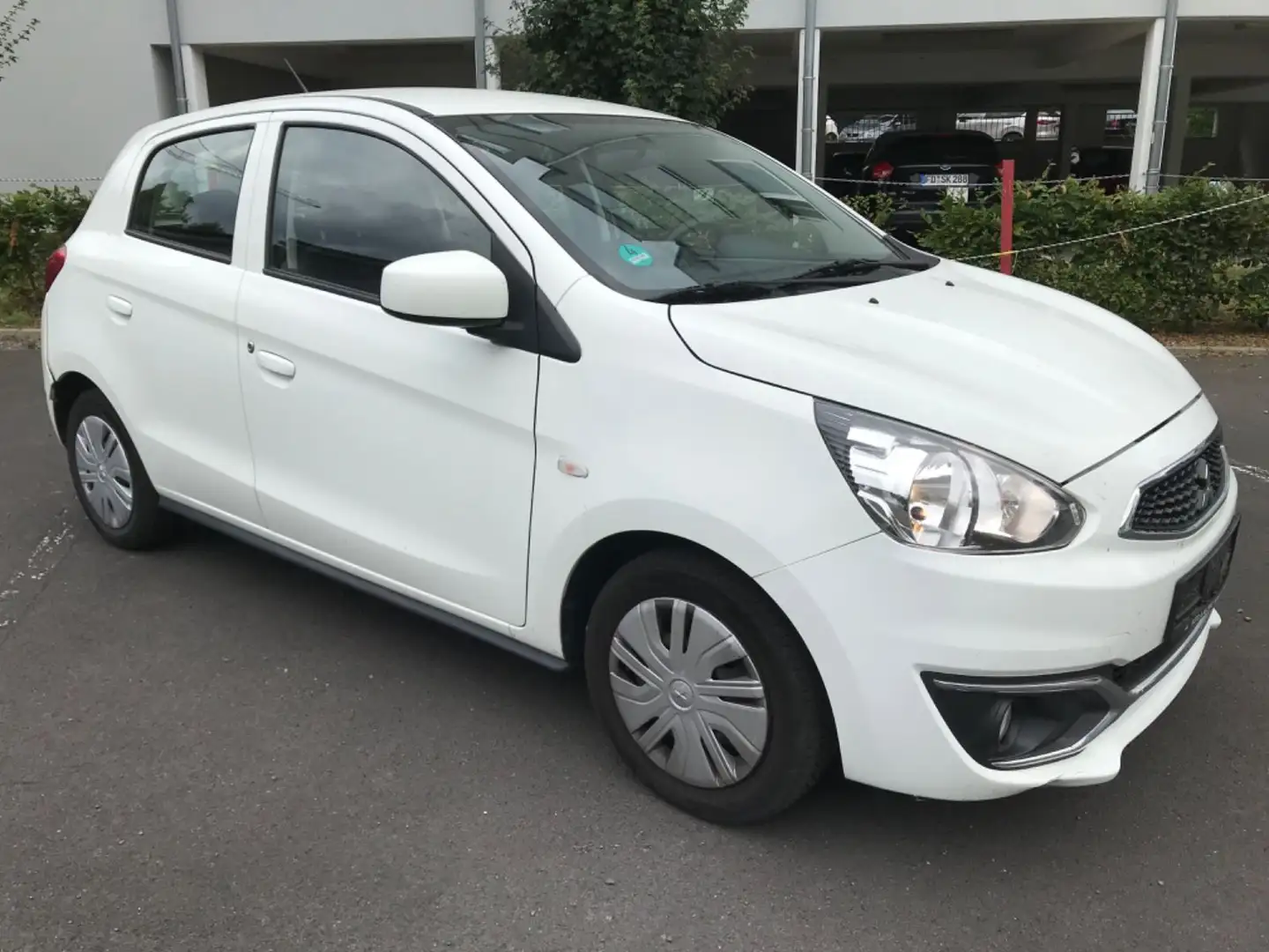 Mitsubishi Space Star Basis 4 TÜRIG+1 HAND+WEISS Alb - 1