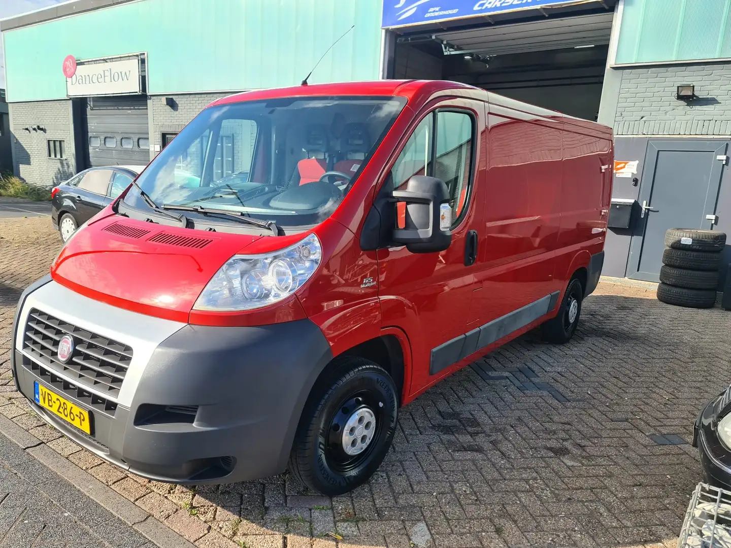 Fiat Ducato 30 2.0 MJ MH2 GV Rojo - 1