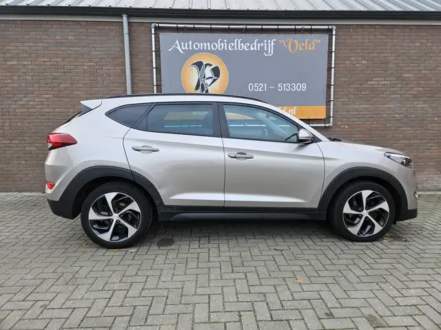 Hyundai Tucson view 25