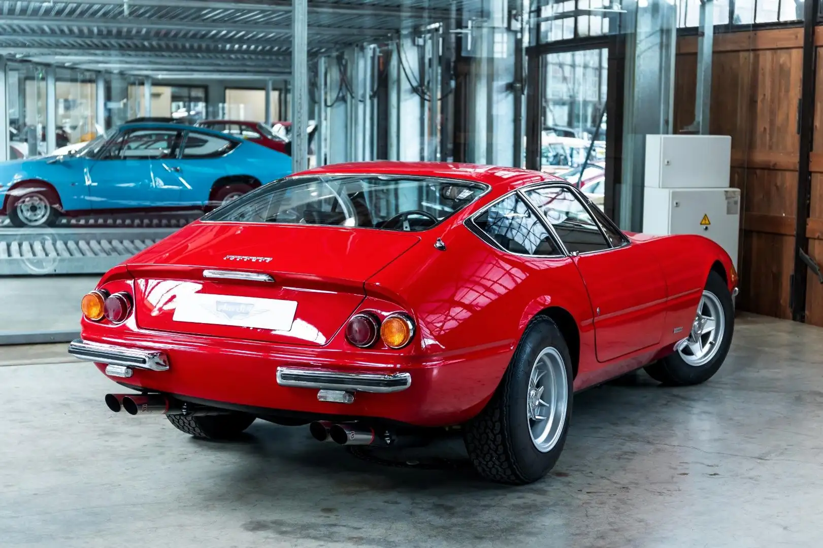 Ferrari Daytona 365 GTB/4 Classiche Zertifikat Rot - 2