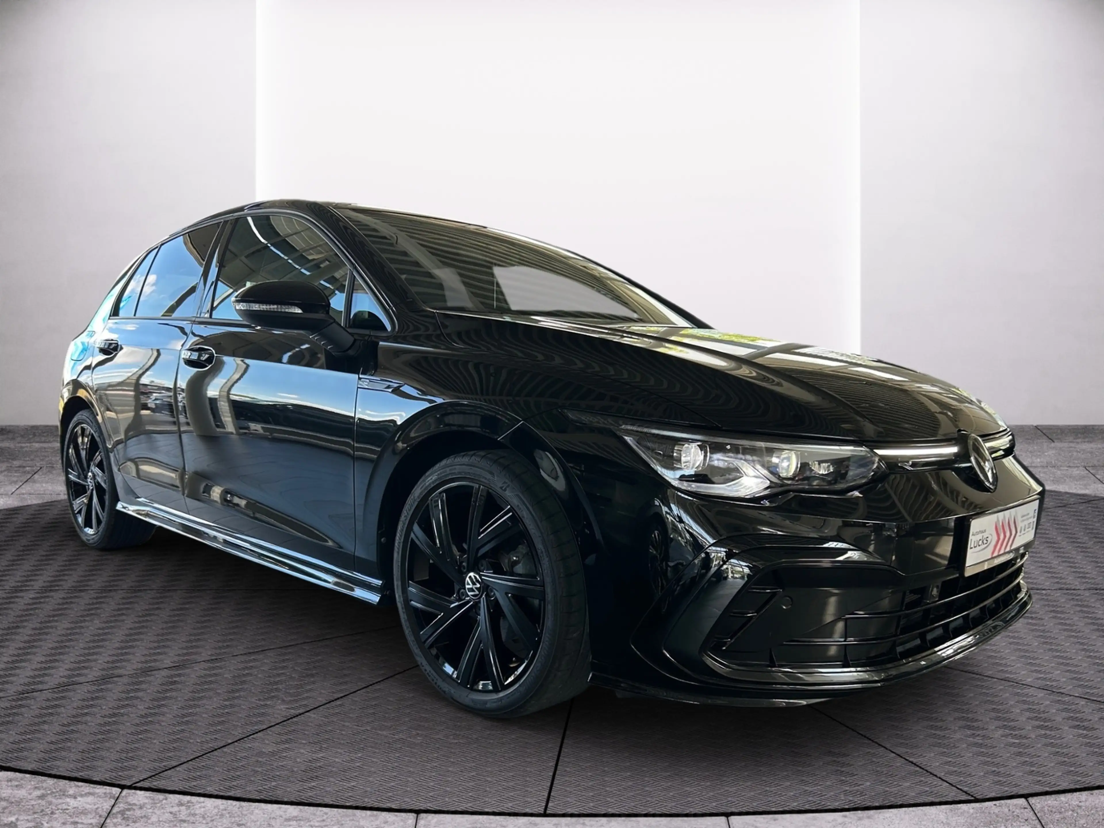 Volkswagen Golf R -Line Black Style 1.5 TSI DSG MATRIX AZV NAVI — photo 3