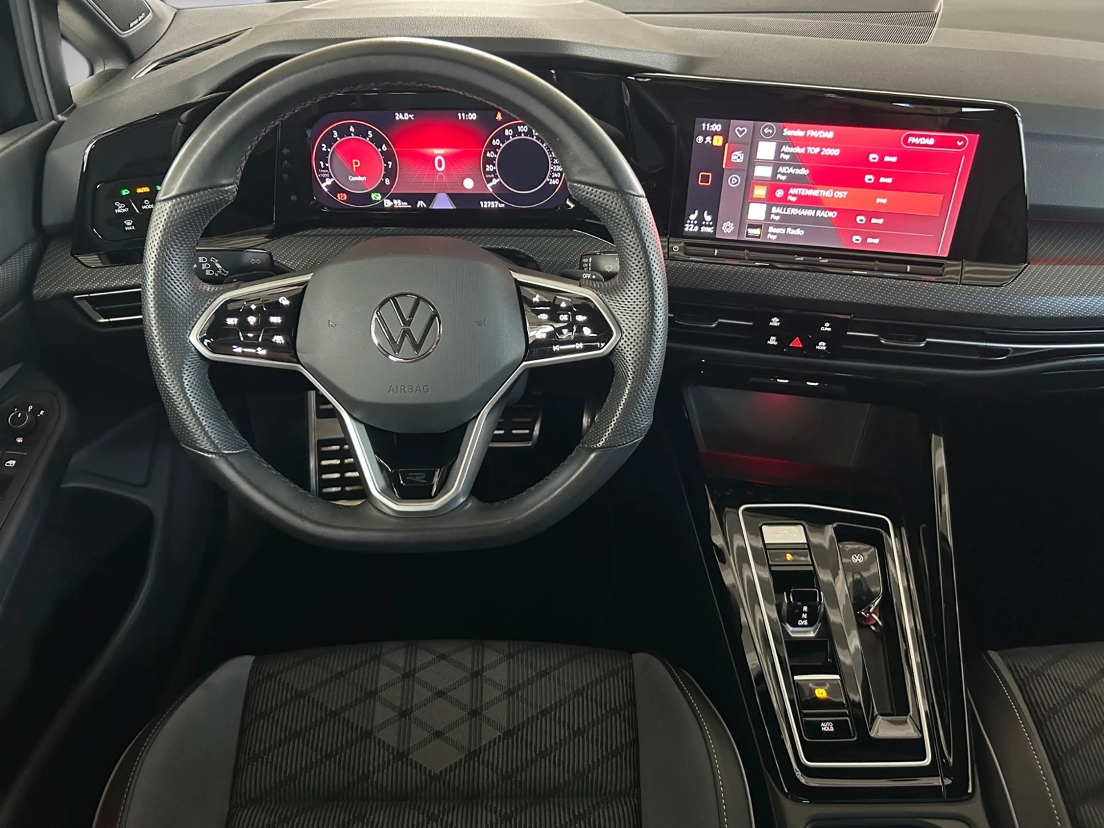 Volkswagen Golf R -Line Black Style 1.5 TSI DSG MATRIX AZV NAVI — photo 12