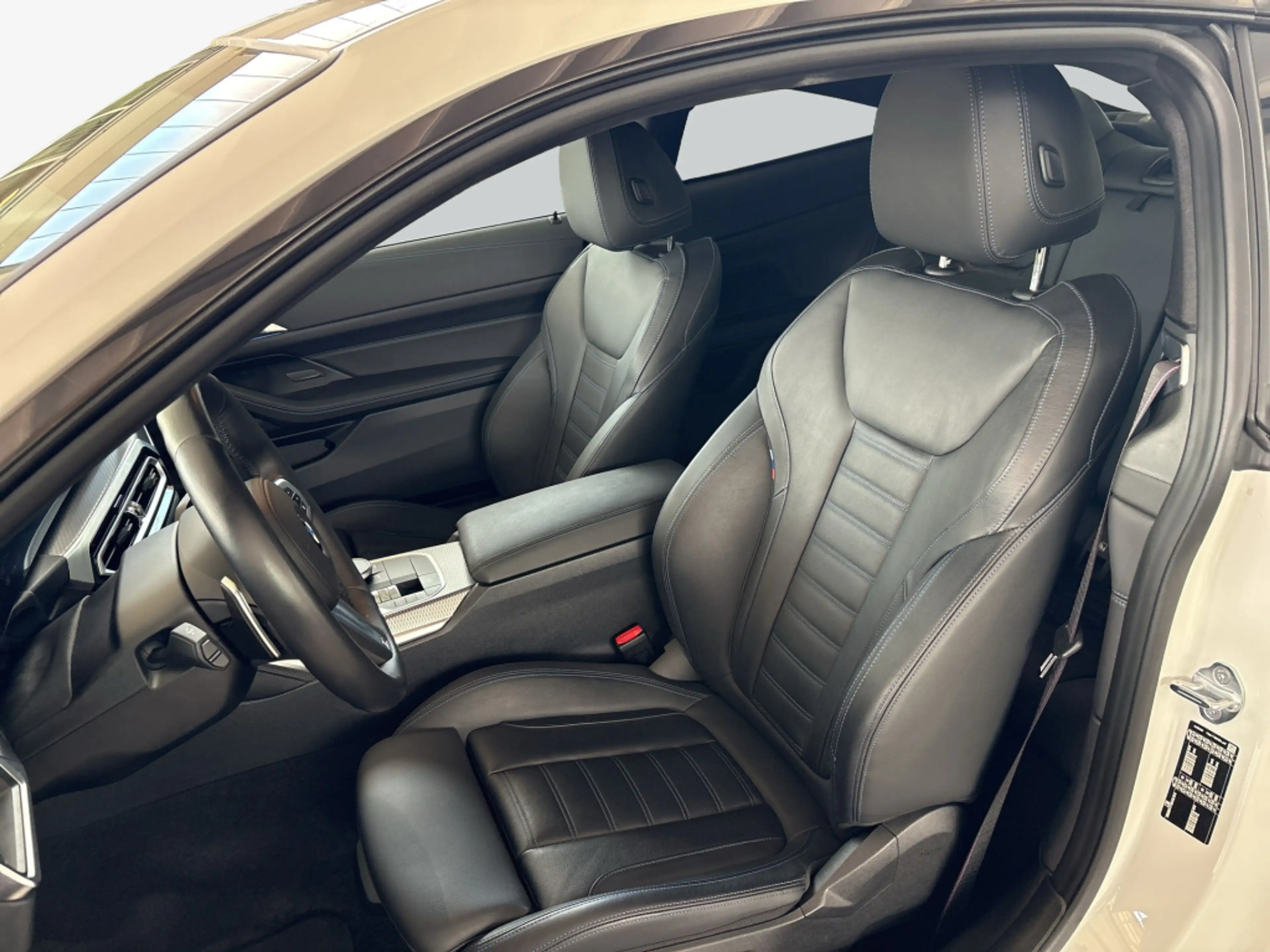 BMW M4 i Laserlicht* HiFi* Klimaautomatik* SHZ* — photo 11