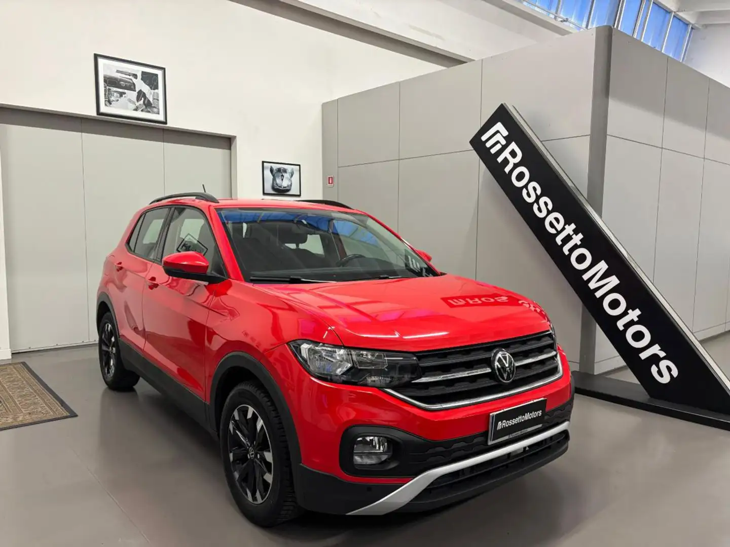 Volkswagen T-Cross Life Rood - 1