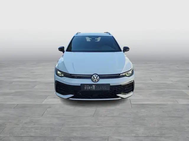 Volkswagen Golf view 2