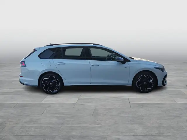 Volkswagen Golf view 6