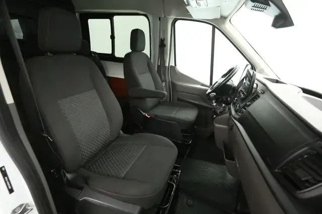 Ford Transit view 11