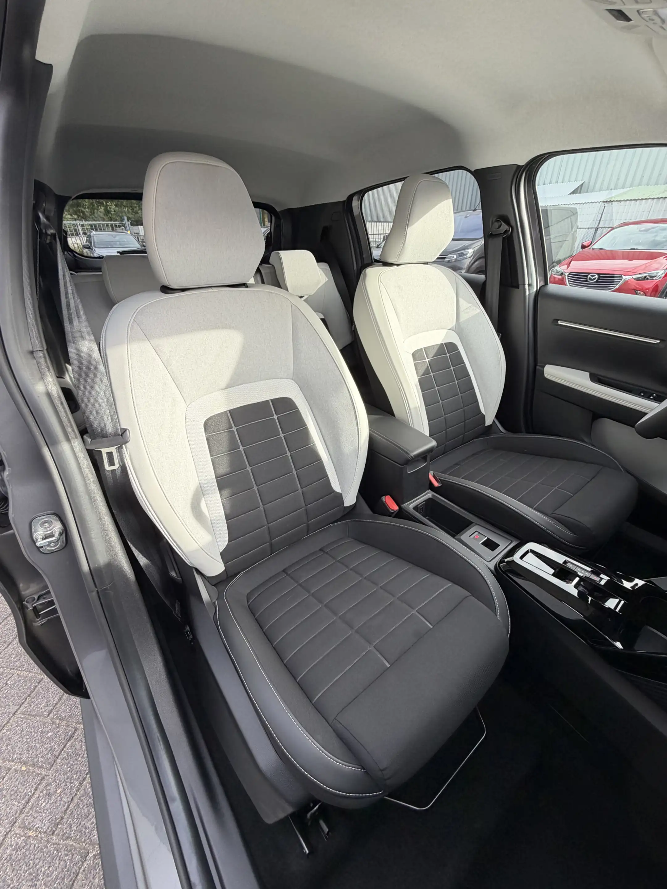 Citroen E-C3 Max 113pk Comfort Range 44 kWh (Camera - Automatis — photo 11