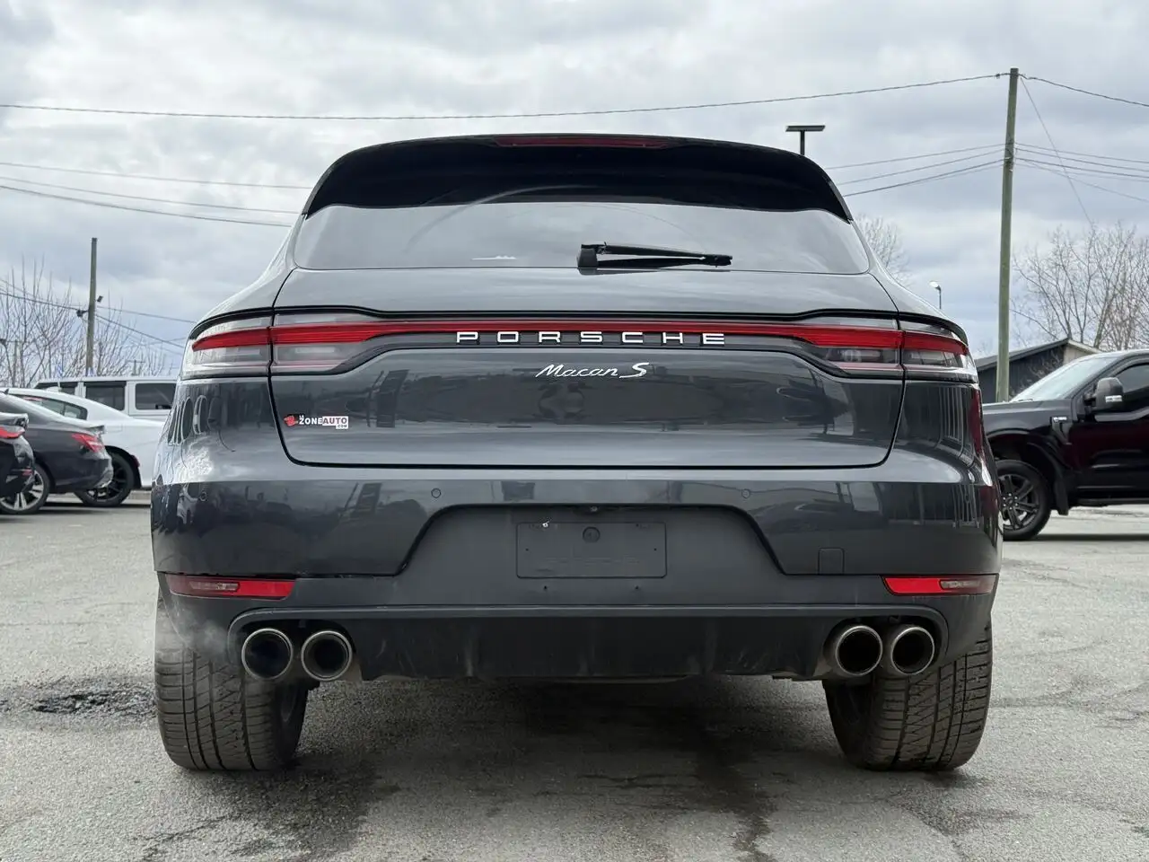 Porsche Macan снимка Porsche Macan