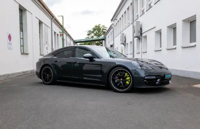 Porsche Panamera 4S Hybrid *1. Hand / MwSt. / Approved*