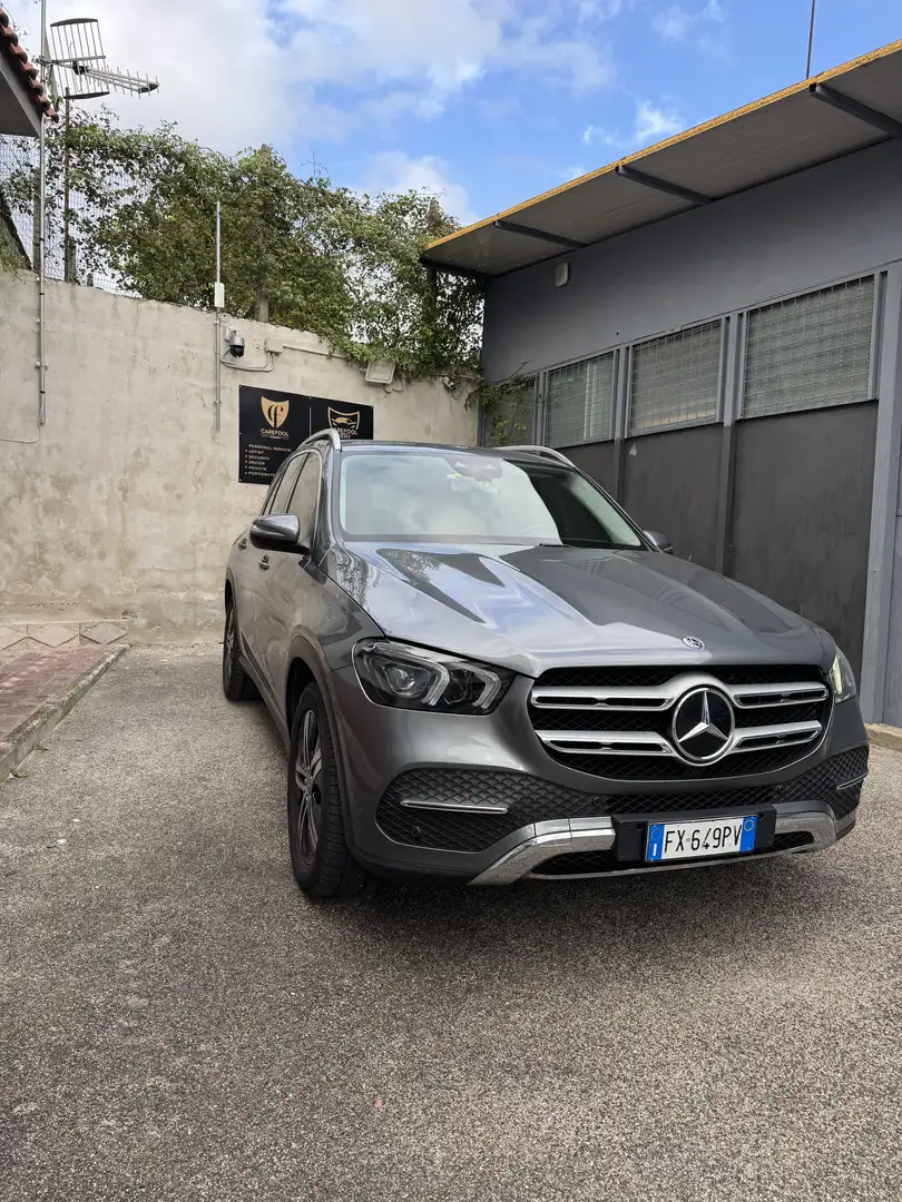 Mercedes-Benz GLE 300 d Sport 4matic auto Grigio - 1