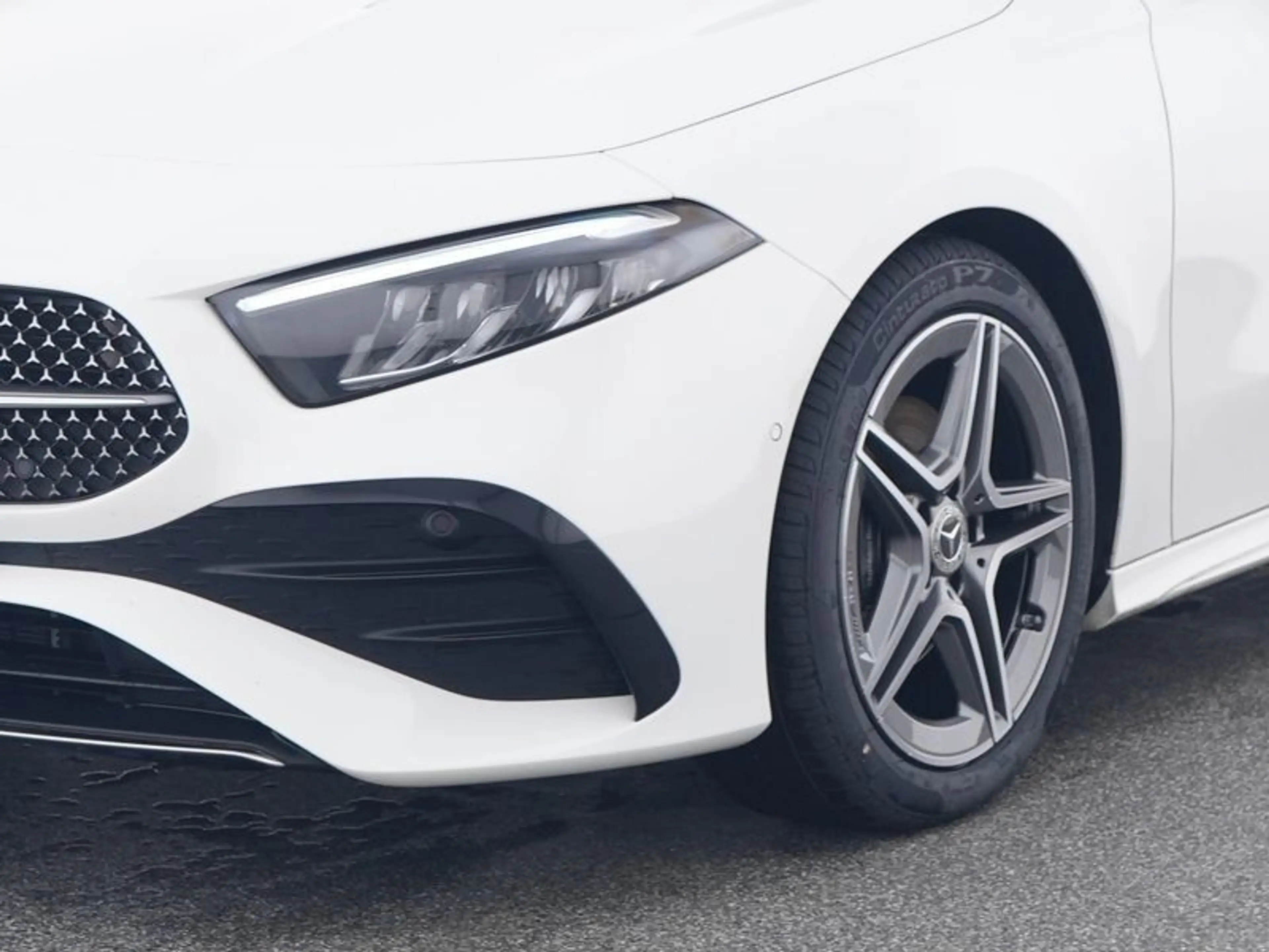 Mercedes-Benz A 200 Limo AMG-ADVANCED LED PTS KAMERA WINTER 18 — photo 3
