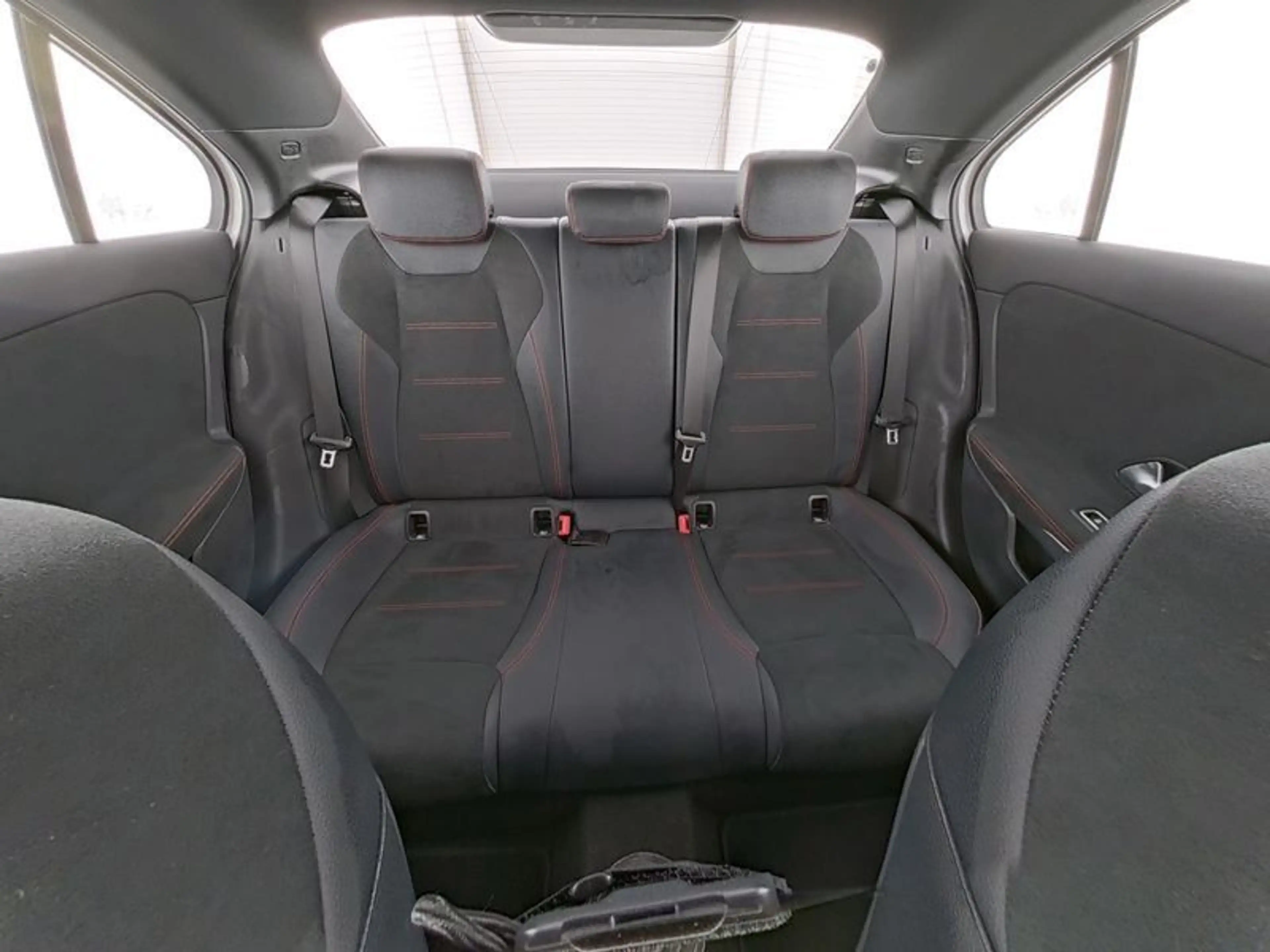 Mercedes-Benz A 200 Limo AMG-ADVANCED LED PTS KAMERA WINTER 18 — photo 10