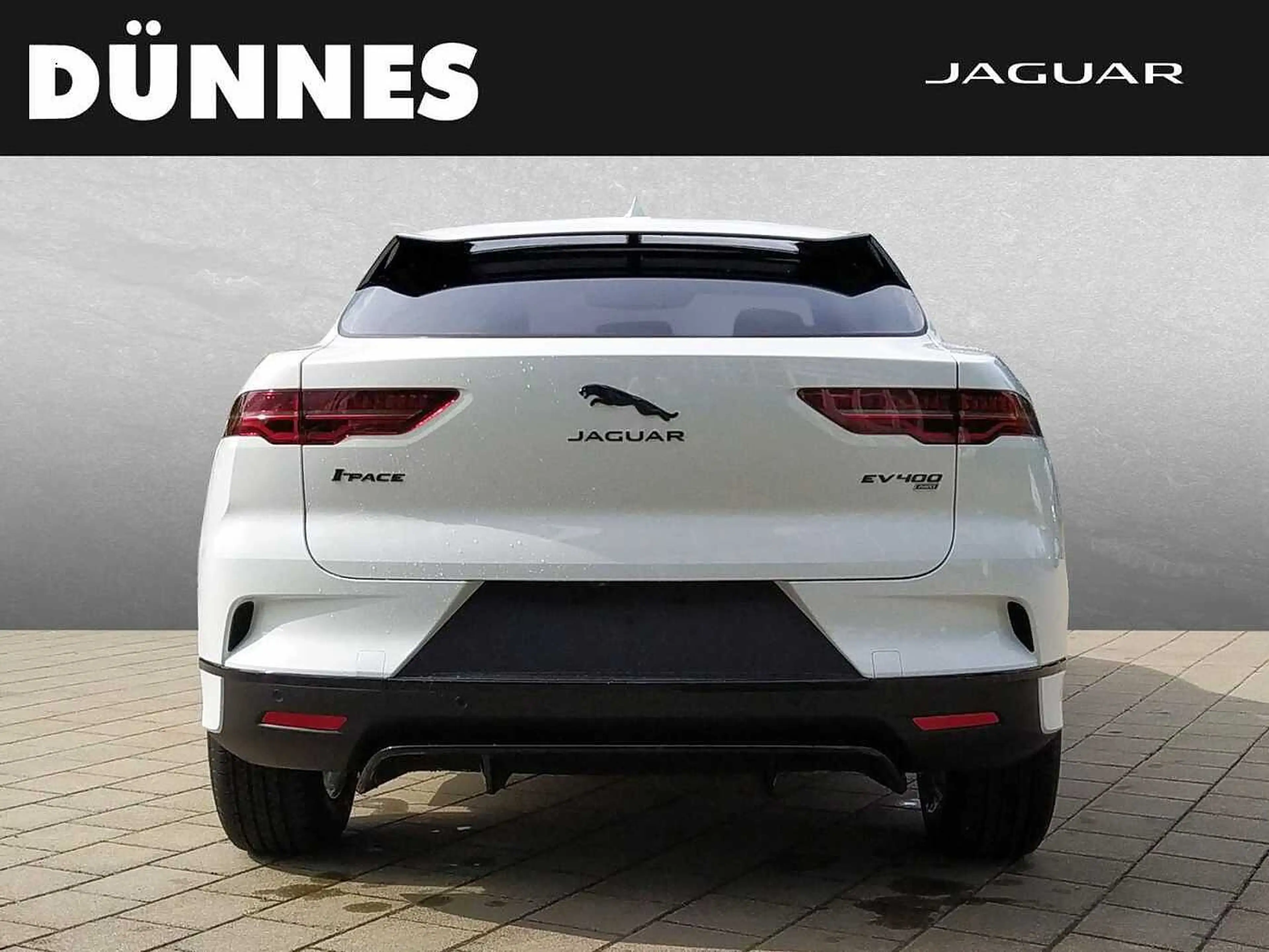 Jaguar I-Pace EV400 S — photo 7