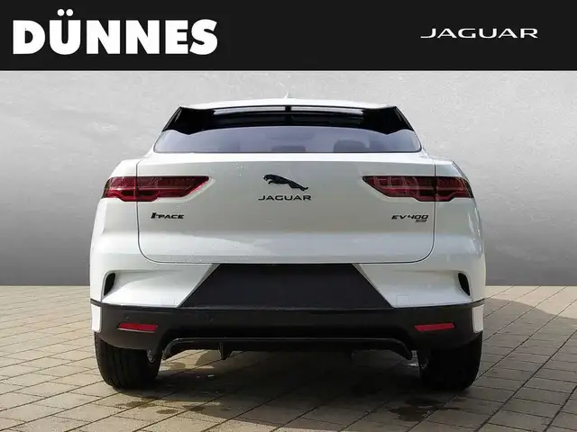 Jaguar I-Pace view 7