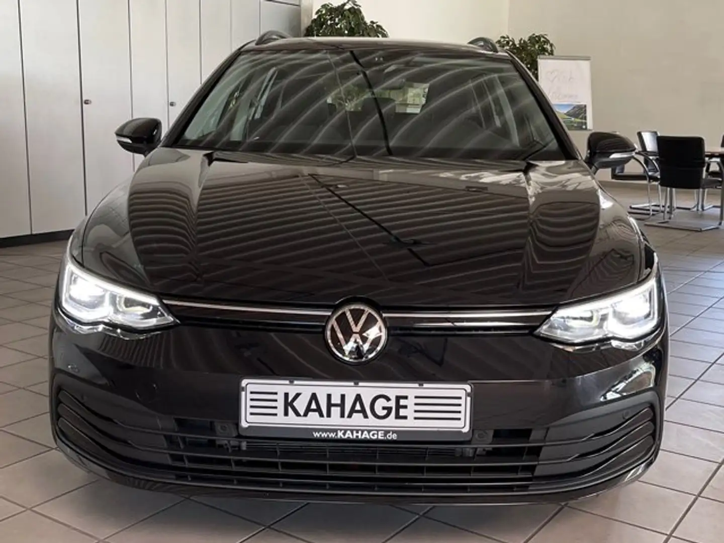 Volkswagen Golf Variant Life eTSI AUTOMATIK Noir - 1