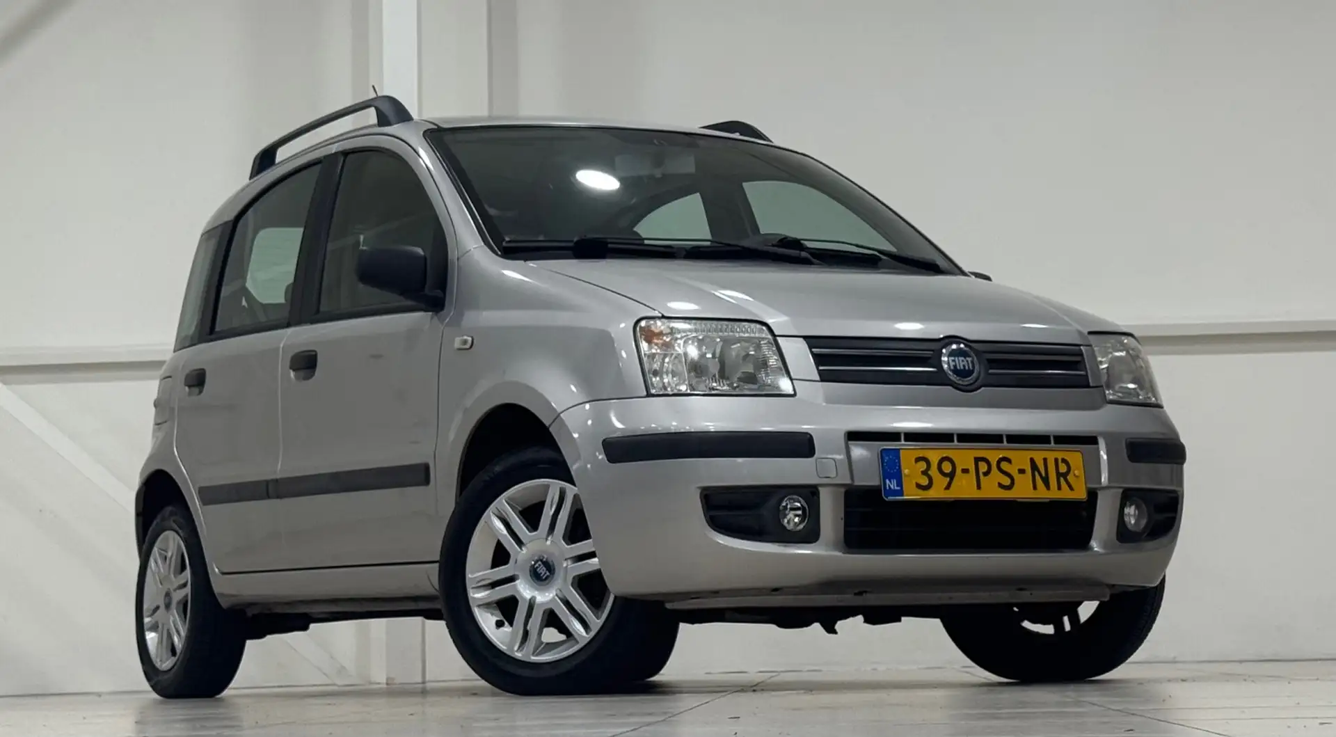 Fiat Panda 1.2 Emotion Clima LM Velgen Nieuwe APK Garantie! Grijs - 2