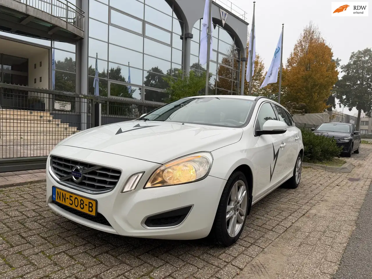 Volvo V60