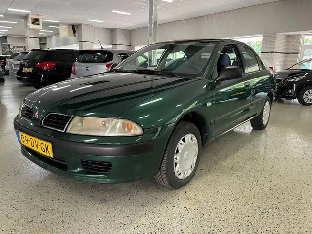 Mitsubishi Carisma