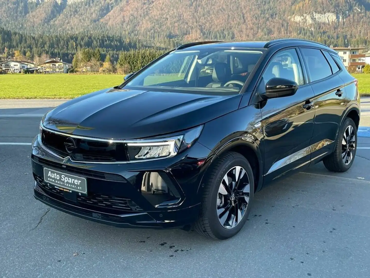 Opel Grandland 1.2 DI Turbo MHEV GS Aut. Schwarz - 1