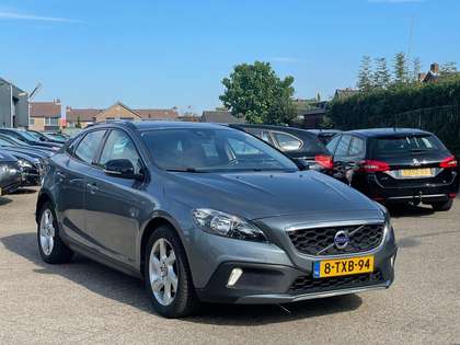 Volvo V40 Cross Country 1.6 D2 115pk Momentum Navigatie/Leer/Lmv/Pdc 674