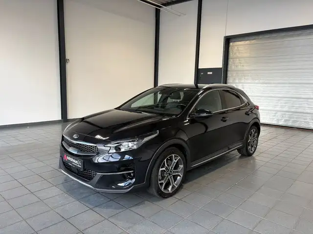 Kia Xceed view 3