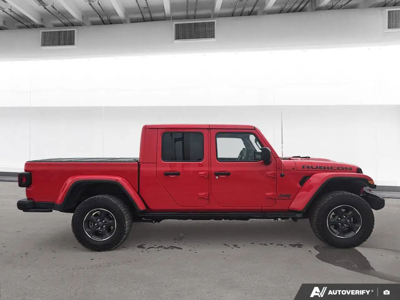 Jeep Gladiator photo Jeep Gladiator