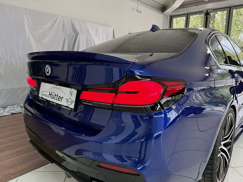 BMW 550 i xDrive -  Indiv. Carbon -  HUD - Pano - 360° ... — photo 8