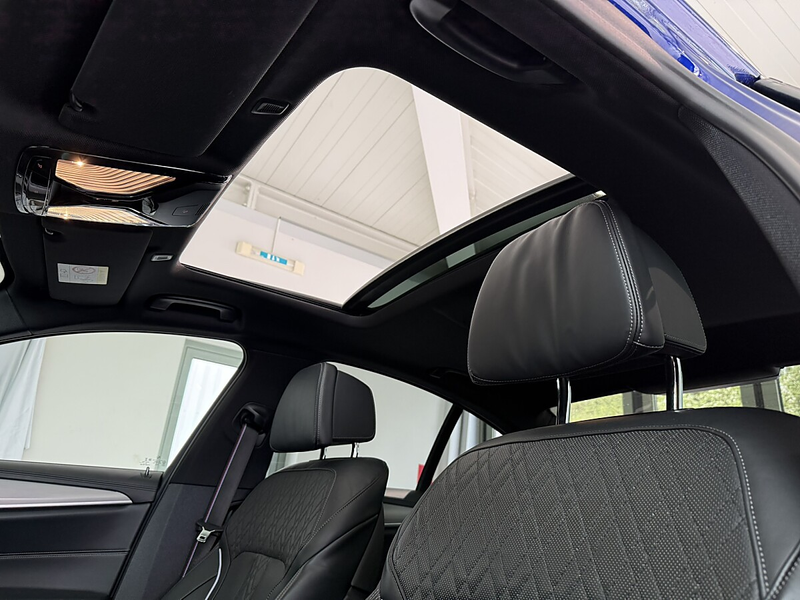 BMW 550 i xDrive -  Indiv. Carbon -  HUD - Pano - 360° ... — photo 9