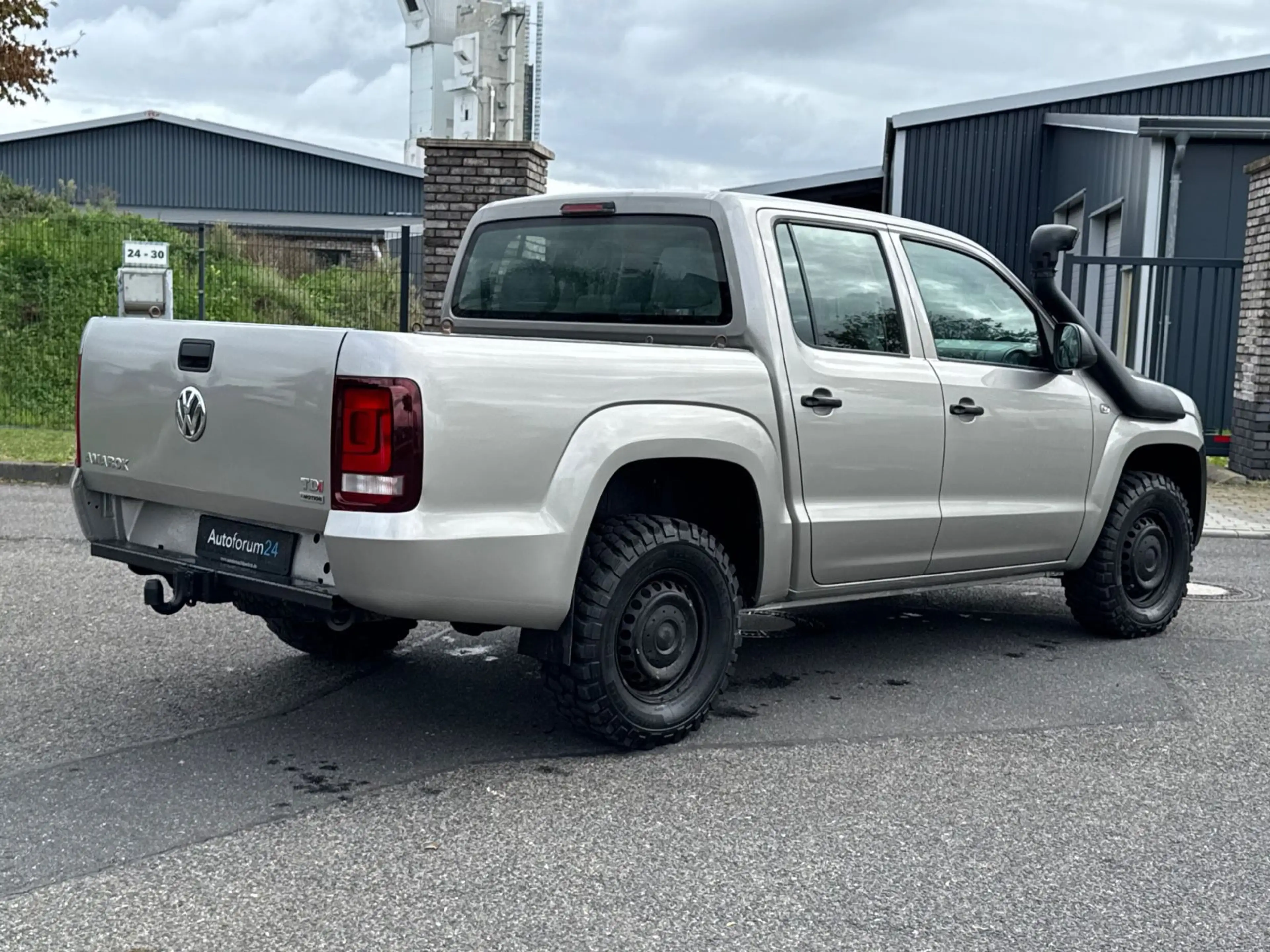 Volkswagen Amarok Basis DoubleCab *Garantie*AHK*Klima* — photo 5