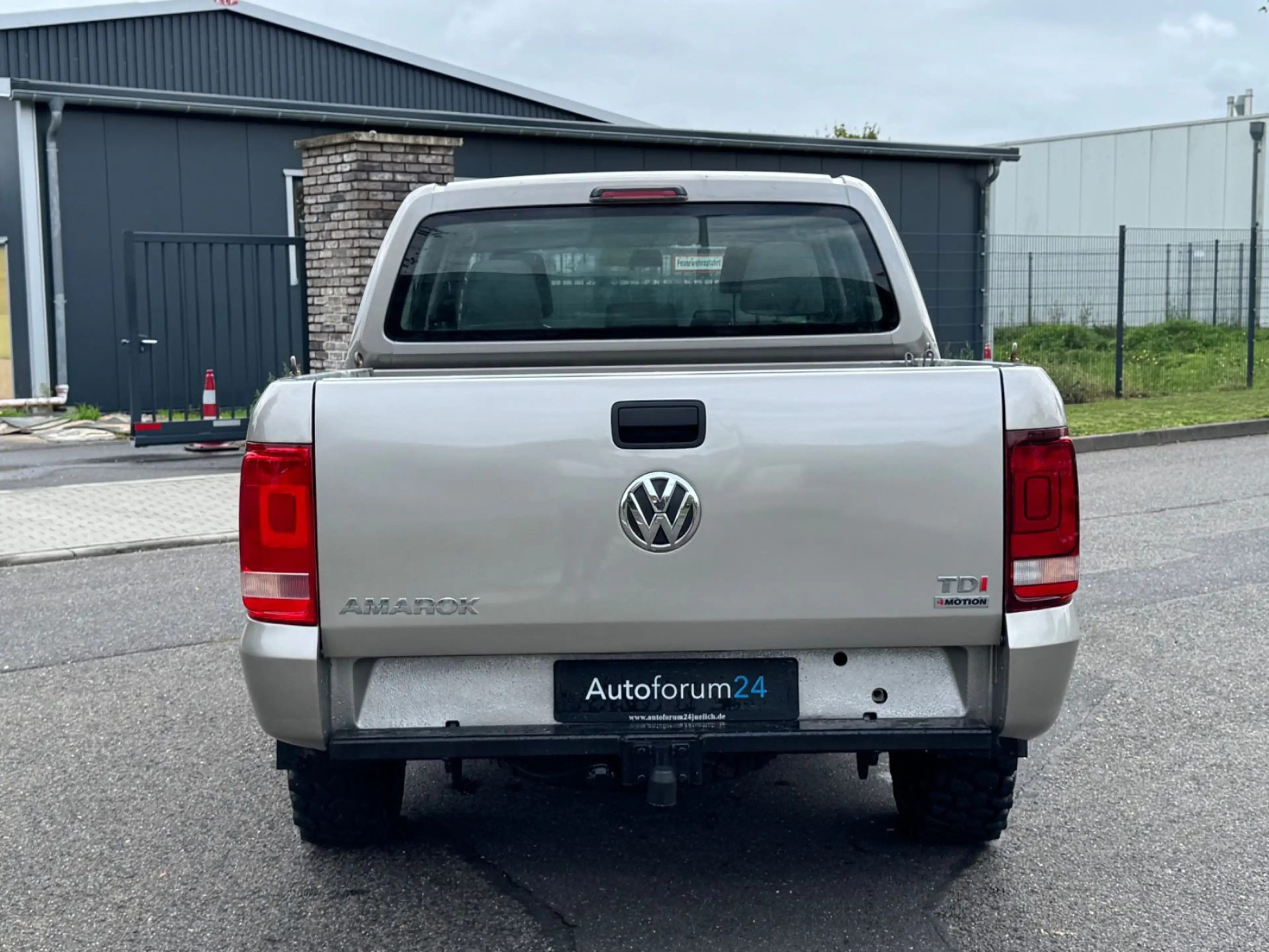 Volkswagen Amarok Basis DoubleCab *Garantie*AHK*Klima* — photo 4
